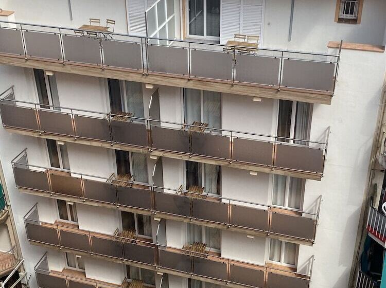 Apartamentos Ar Isern