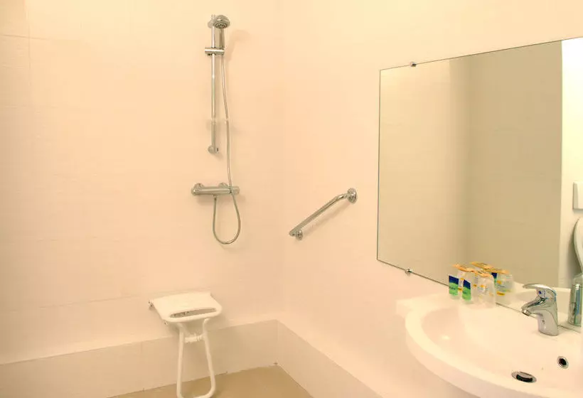 酒店 Hôtel Savigny-Le-Temple