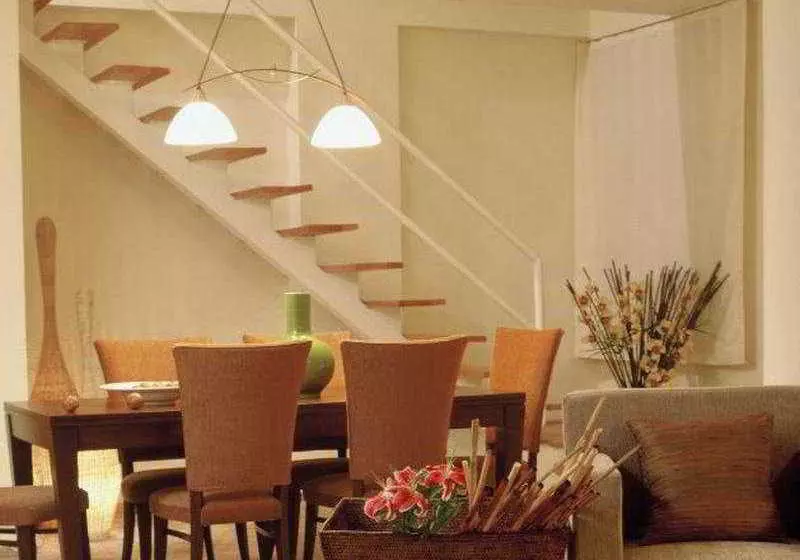 ホテル Baran Airport Residence