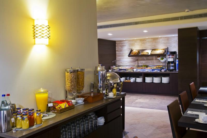 هتل Eurostars Patios De Cordoba