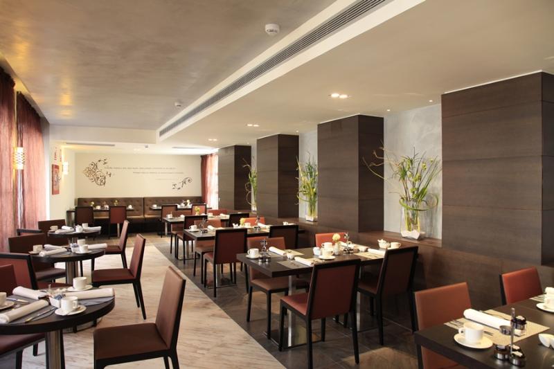 هتل Eurostars Patios De Cordoba