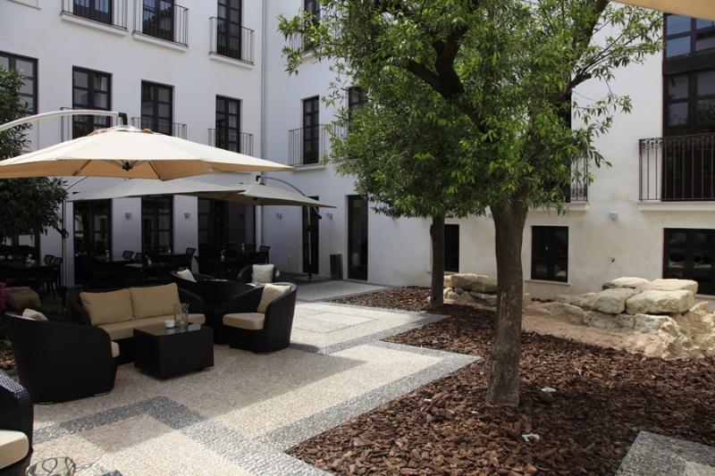 هتل Eurostars Patios De Cordoba
