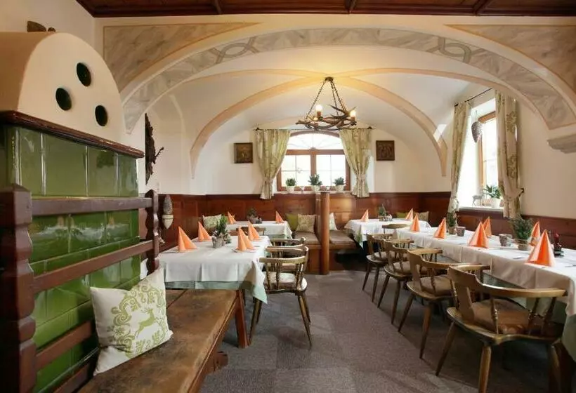 ホテル Gasthof Aschenwald
