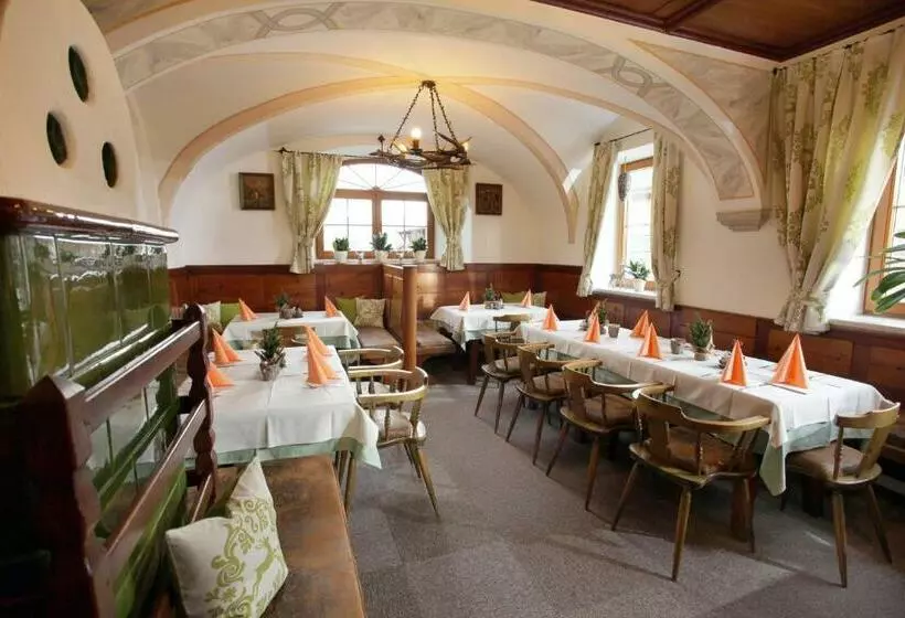 ホテル Gasthof Aschenwald