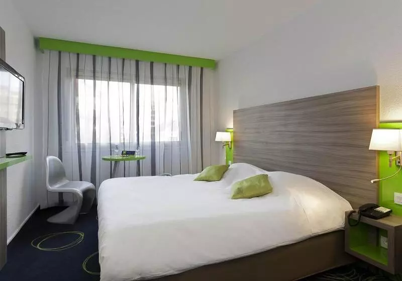 Otel Ibis Styles Grenoble Centre Gare