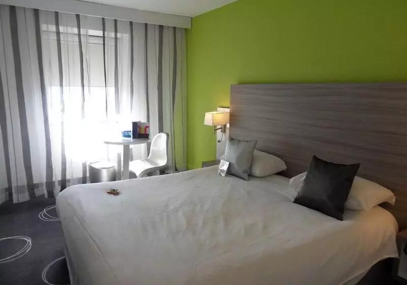 Otel Ibis Styles Grenoble Centre Gare