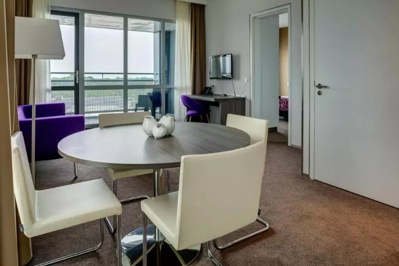 בית מלון כפרי Lumen Zwolle