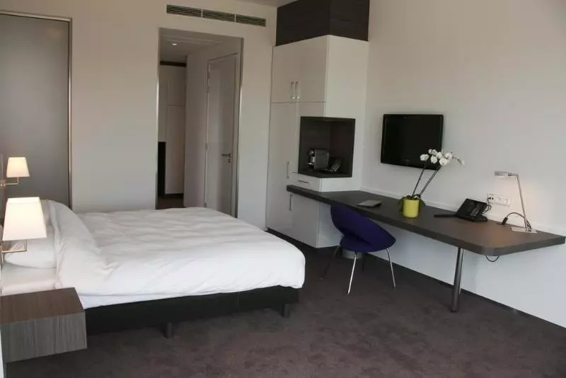 בית מלון כפרי Lumen Zwolle