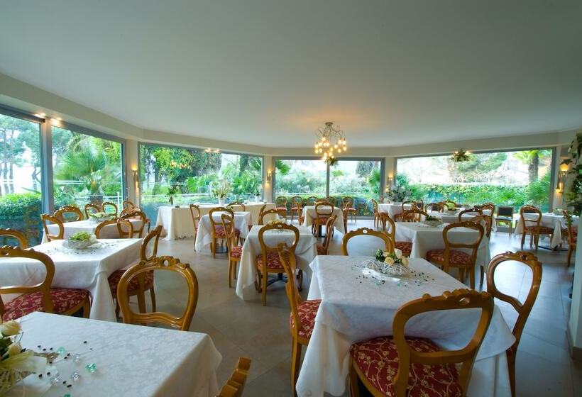 فندق Oasi Wellness & Spa