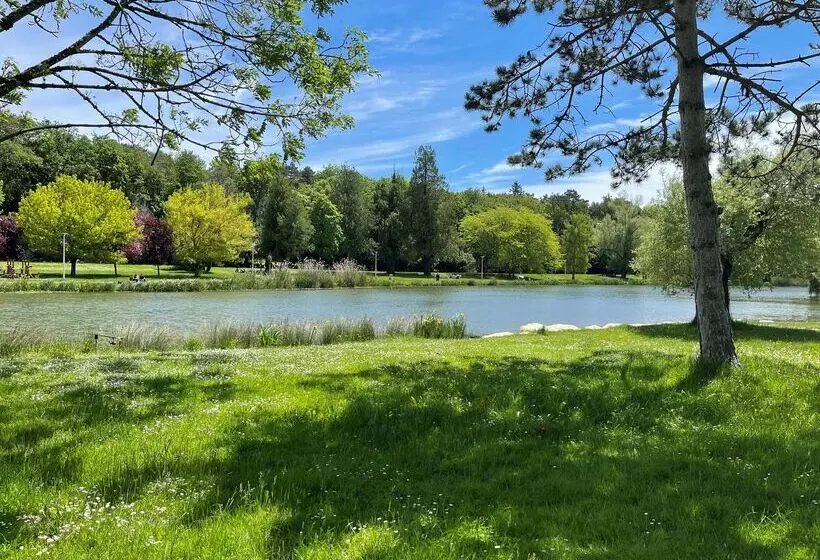 Отель Premiere Classe Tours Sud Joue Les Tours