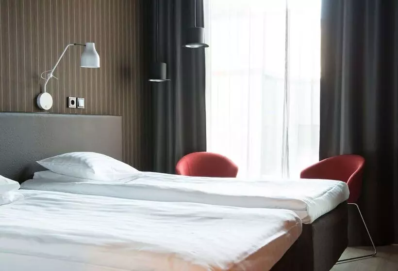 בית מלון כפרי Scandic Paasi