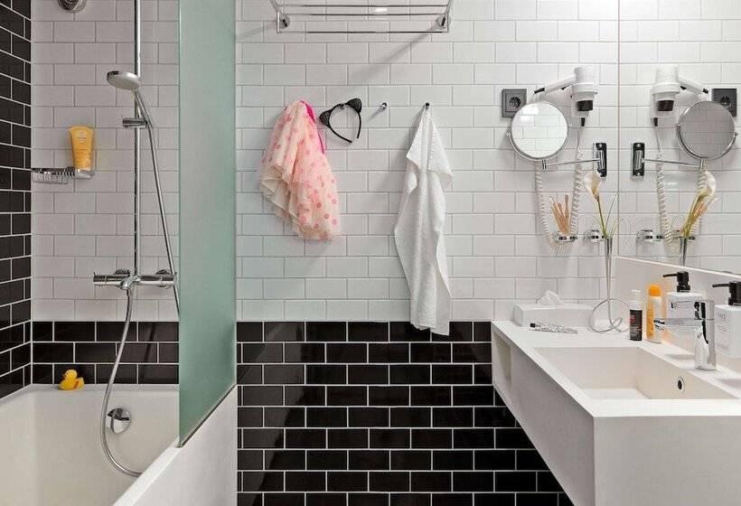 酒店 Scandic Paasi