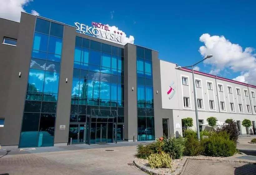 Hotel Sękowski