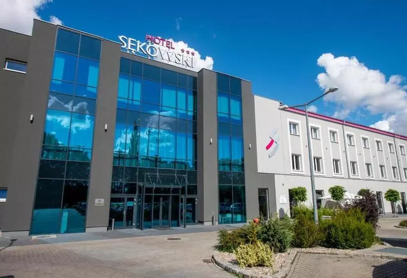 Hotel Sękowski