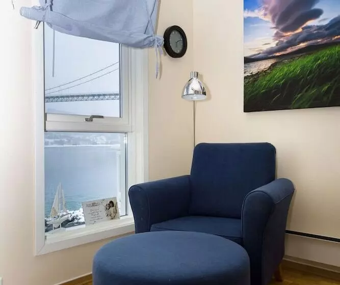 Отель Tjeldsundbrua