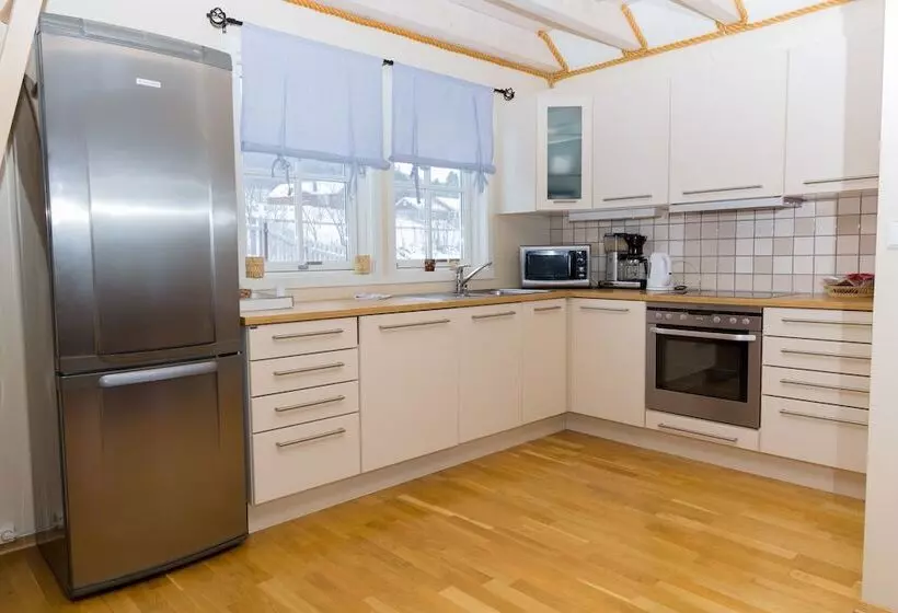 Отель Tjeldsundbrua