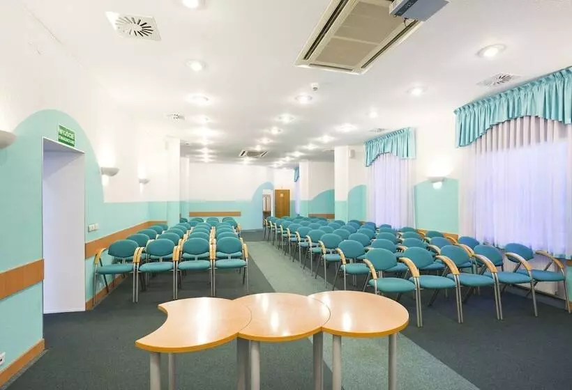 هتل Aiden By Best Western Lodz