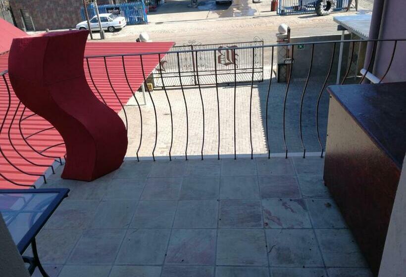 Bed and Breakfast Bougain Villa Guesthouse