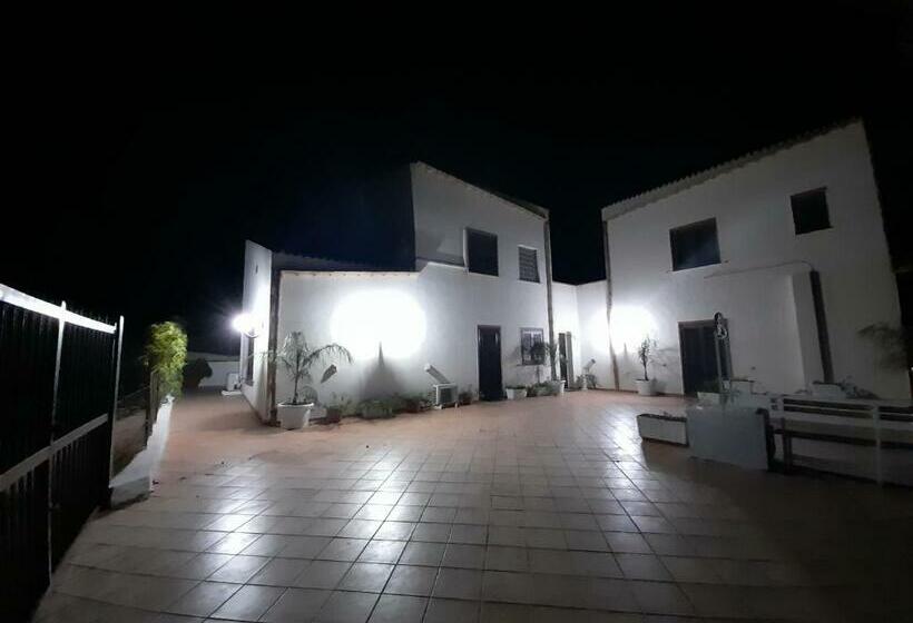 צימר Il Baglio Di Donna Rosa