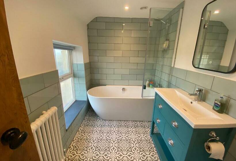 住宿加早餐  Little Hilton Farm