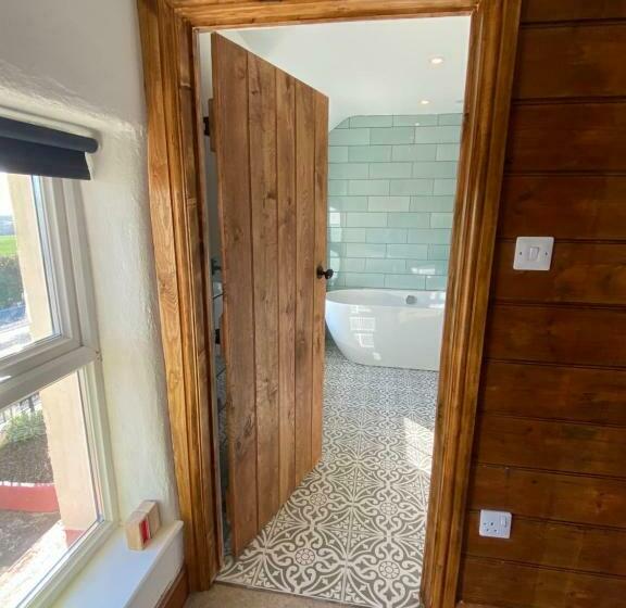 住宿加早餐  Little Hilton Farm