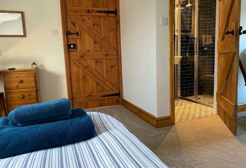 住宿加早餐  Little Hilton Farm