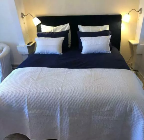 Aamiaismajoitus (B&B) Maison De La Comtesse