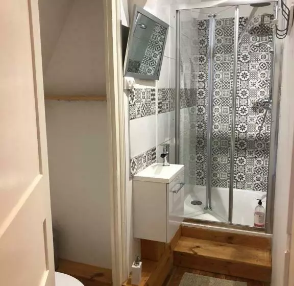 Aamiaismajoitus (B&B) Maison De La Comtesse