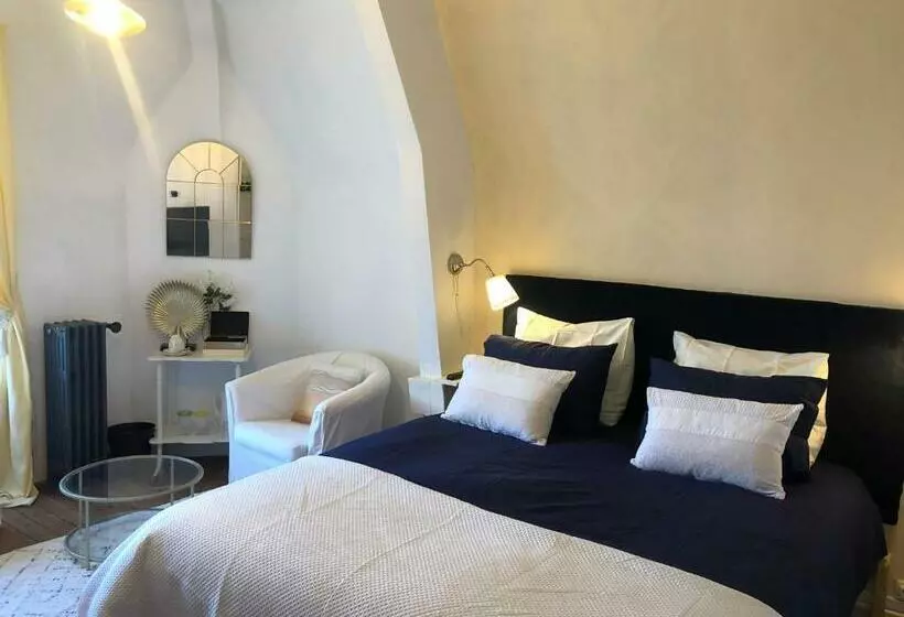 Aamiaismajoitus (B&B) Maison De La Comtesse