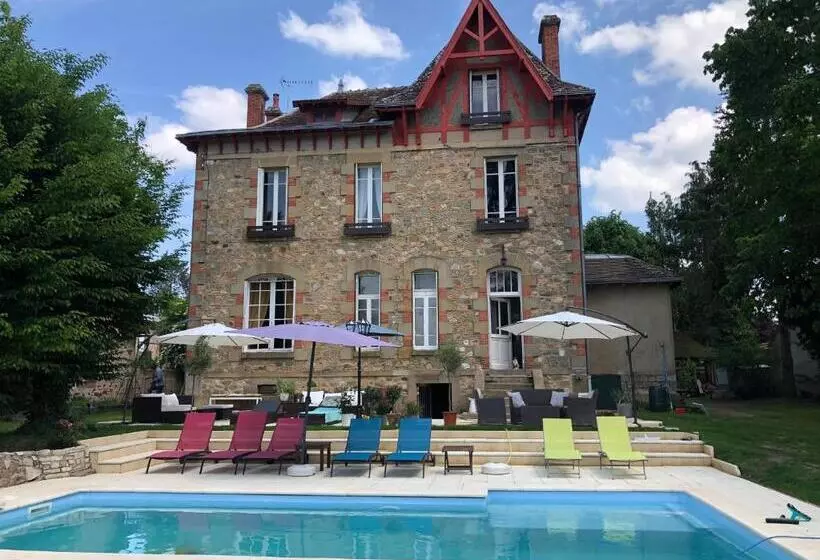 Aamiaismajoitus (B&B) Maison De La Comtesse