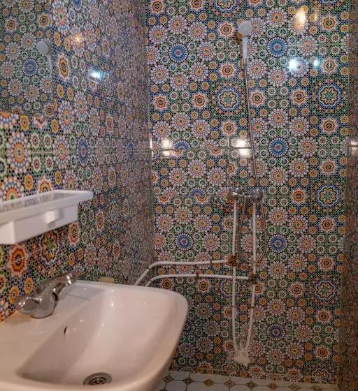 Aamiaismajoitus (B&B) Maison Etoile Du Desert