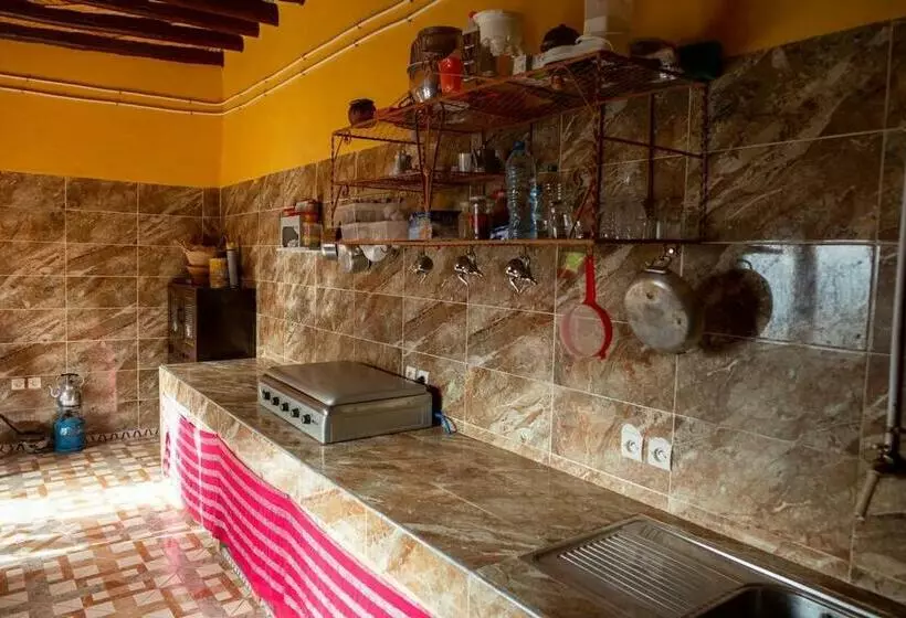 Aamiaismajoitus (B&B) Maison Etoile Du Desert