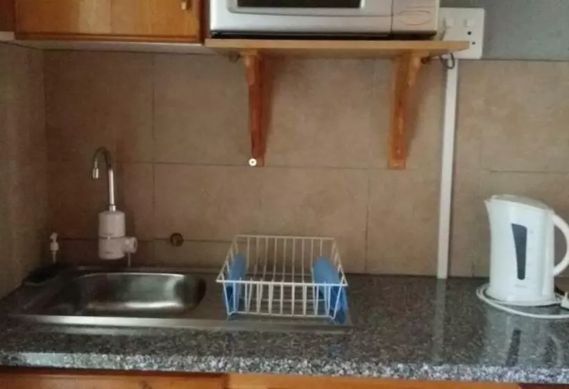 ペンション Chariots Guest House