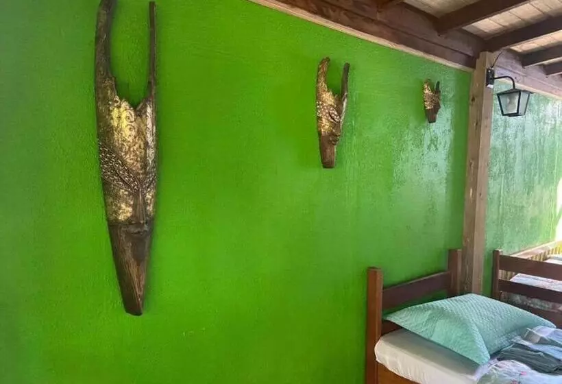 Majatalo Essência Da Guarda Surf House