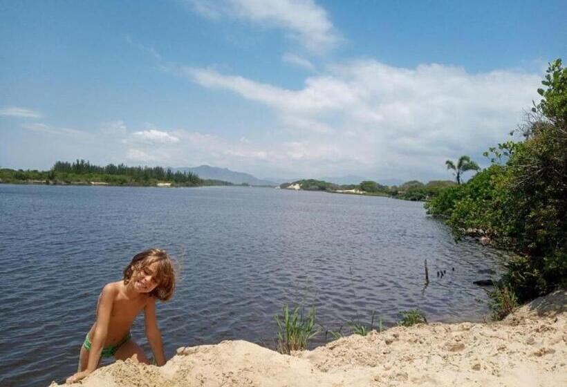 펜션 Essência Da Guarda Surf House