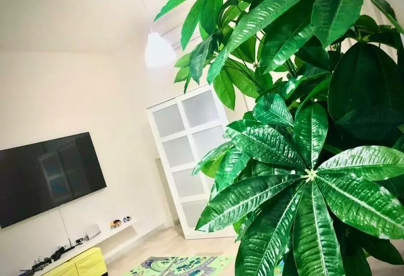 ペンション Guest House Service   Game Apartment