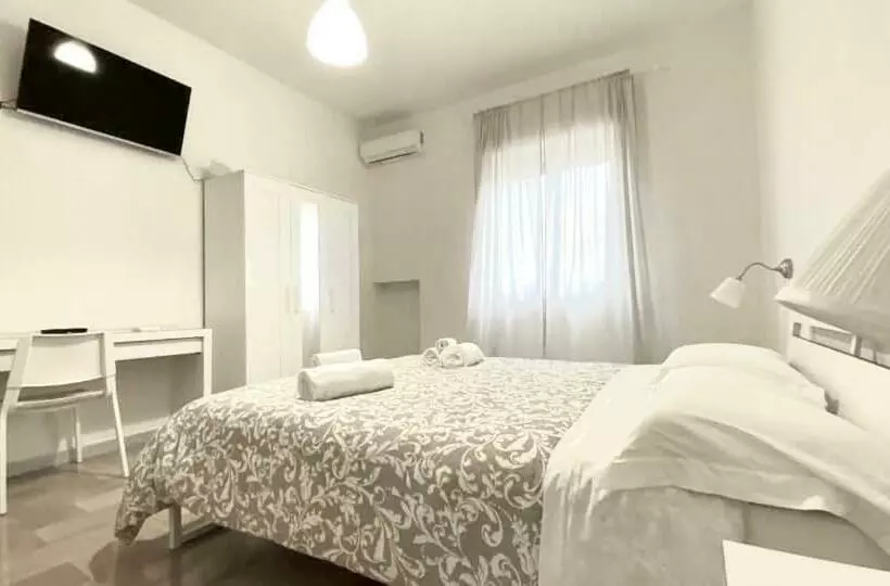 ペンション Guest House Service   Game Apartment