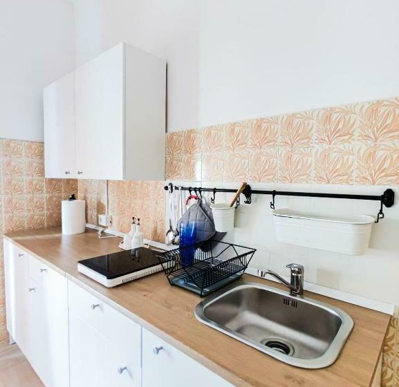 ペンション Guest House Service Game Apartment