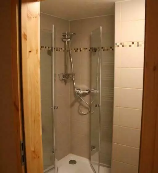 Majatalo Haus Brunnenkunst