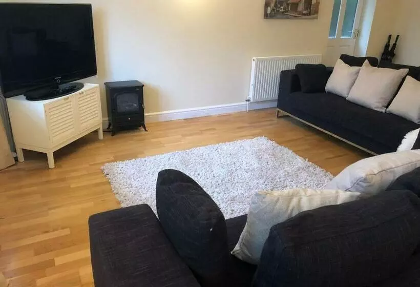 Majatalo Kellsboro Corner