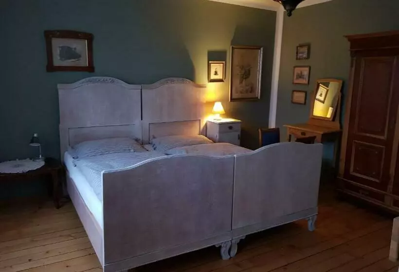 Majatalo Penzion Leticia