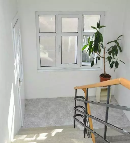 Majatalo Penzion Leticia