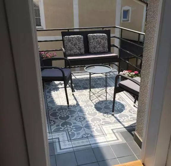 Majatalo Penzion Leticia