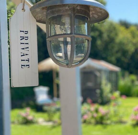 Bed and Breakfast Gastenverblijf Nature 4 Persoons