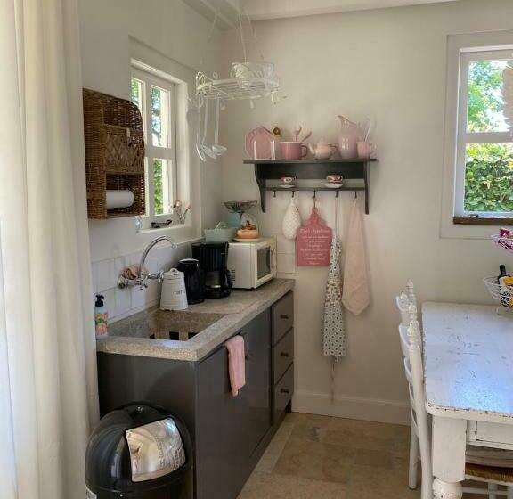 Bed and Breakfast Gastenverblijf Nature 4 Persoons