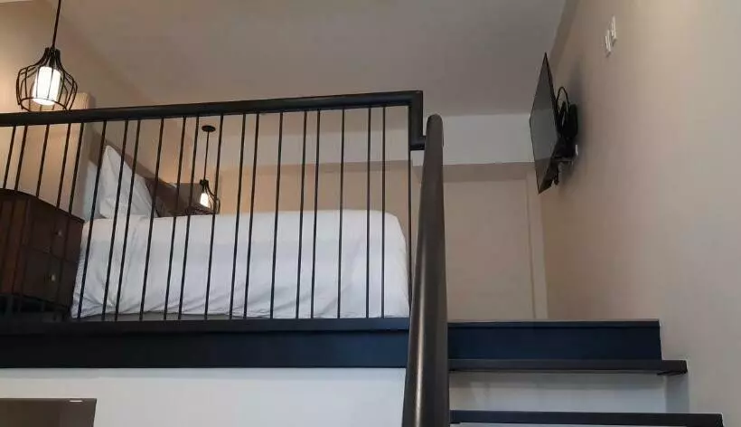 Aamiaismajoitus (B&B) Girasol Tagaytay