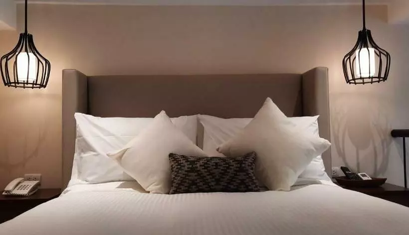 Aamiaismajoitus (B&B) Girasol Tagaytay