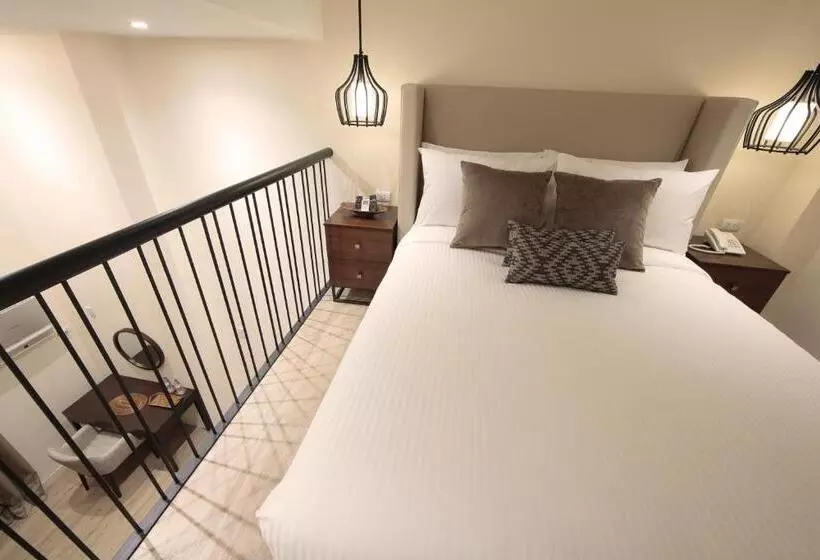 Aamiaismajoitus (B&B) Girasol Tagaytay