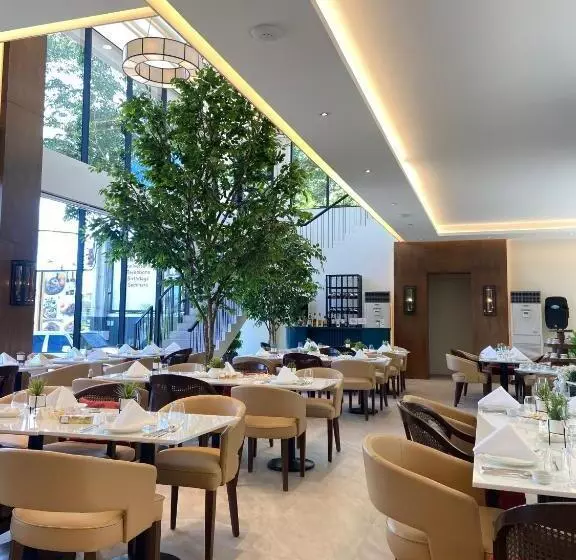 Aamiaismajoitus (B&B) Girasol Tagaytay