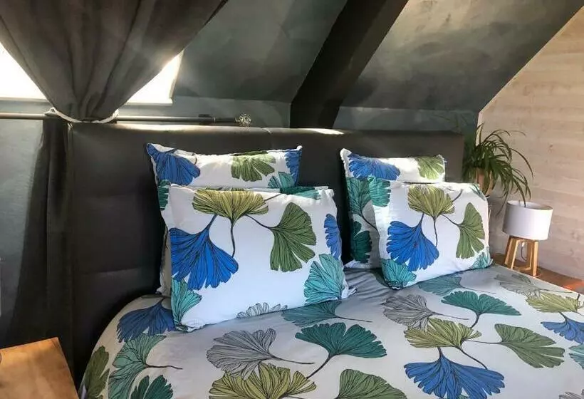 Aamiaismajoitus (B&B) La Korrigane